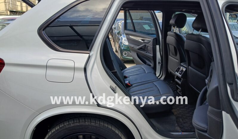 
								BMW – X5 (XDRIVE 35D M-SPORT / 4WD / 7 SEATER) full									
