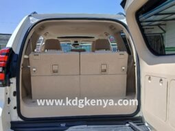 
										TOYOTA – LAND CRUISER PRADO (TX / 7 SEATER / 4WD) full									