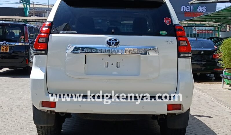 
								TOYOTA – LAND CRUISER PRADO (TX / 7 SEATER / 4WD) full									