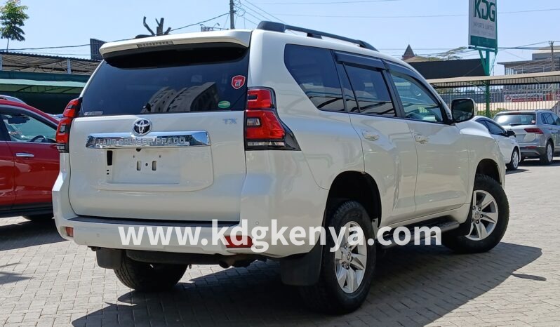 
								TOYOTA – LAND CRUISER PRADO (TX / 7 SEATER / 4WD) full									