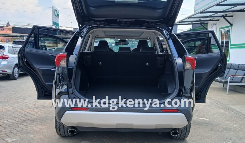 
								TOYOTA – RAV4 (Adventure Package / 4WD) full									