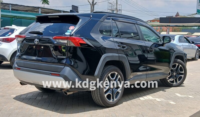 
								TOYOTA – RAV4 (Adventure Package / 4WD) full									