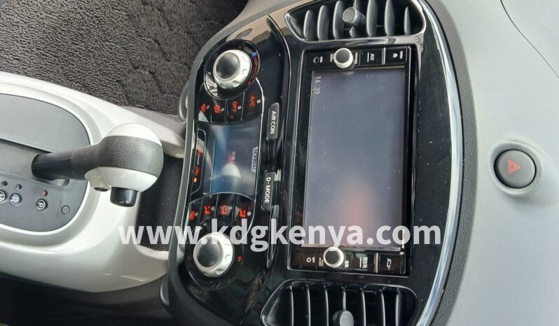 
								NISSAN – JUKE (15RX V – CUSTOM / 2WD) full									