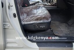 
										TOYOTA – FORTUNER  (2.4L / Σ4 / 7 SEATER) full									