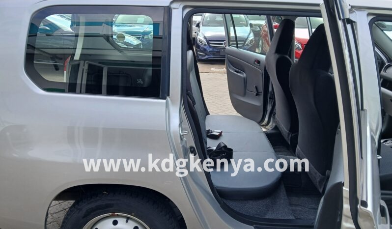 
								MAZDA – FAMILIA VAN (DX) full									