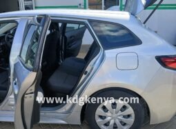 
										TOYOTA – COROLLA TOURING (Hybrid G-X 4WD) full									