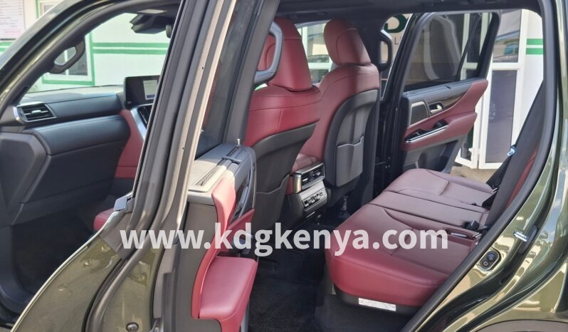 
								LEXUS – LX500d (LUXURY / 4WD / Enhancement Package) full									