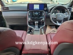 LEXUS – LX500d (LUXURY / 4WD / Enhancement Package)