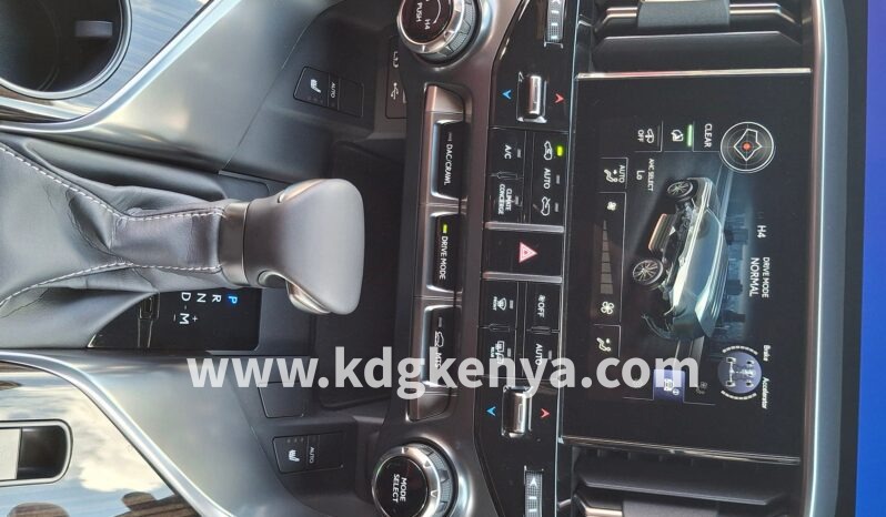 
								LEXUS – LX500d (LUXURY / 4WD / Enhancement Package) full									