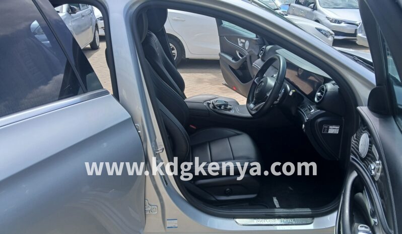 
								MERCEDES BENZ – E250 (Avantgarde Sports 4D) full									