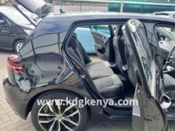 
										VOLKSWAGEN – GOLF (TSI HighLine Tech Edition) full									