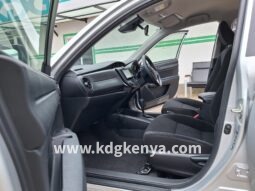 
										TOYOTA – COROLLA AXIO (1.5L / HYBRID) full									