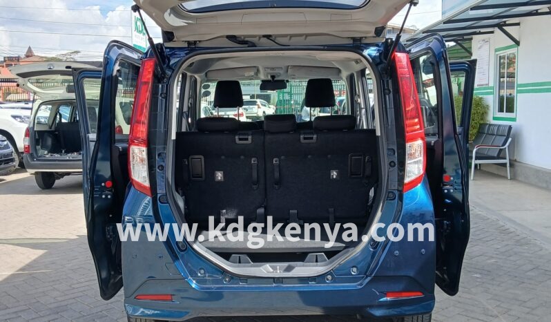 
								TOYOTA – ROOMY (Custom G) full									