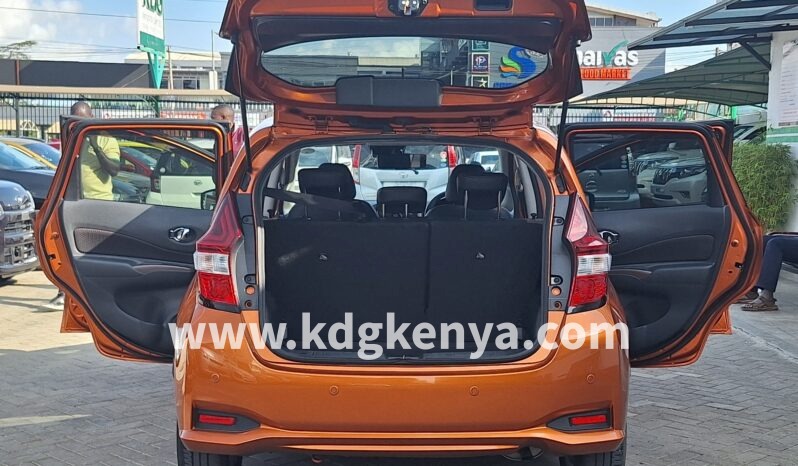 
NISSAN – NOTE (e-POWER Medalist) full									