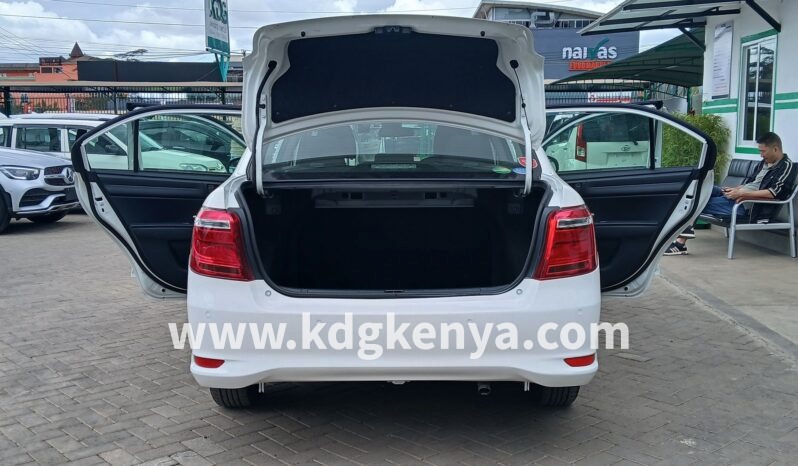 
								TOYOTA – COROLLA AXIO (1.5L – Hybrid) full									