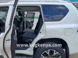 
										TOYOTA – LAND CRUISER PRADO (TX / 4WD / 7 SEATER) full									
