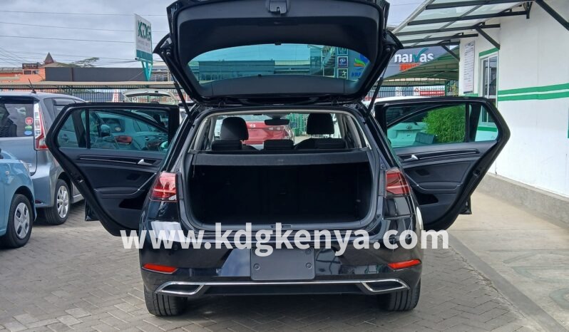 
								VOLKSWAGEN – GOLF (TSI HighLine Tech Edition) full									