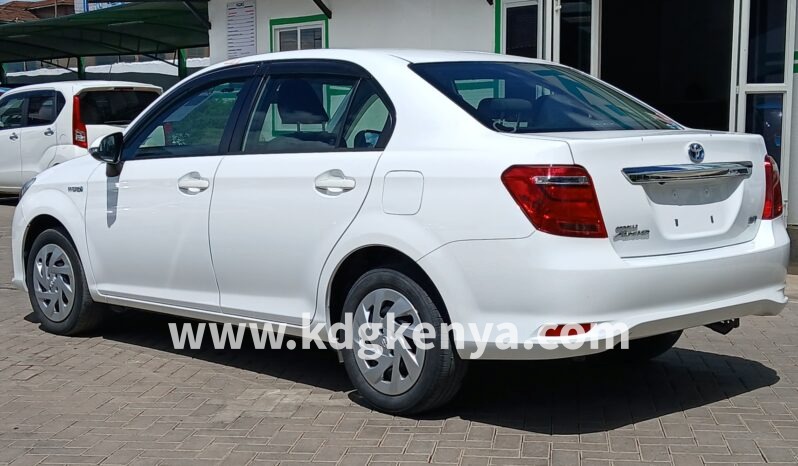 
								TOYOTA – COROLLA AXIO (1.5L Hybrid) full									