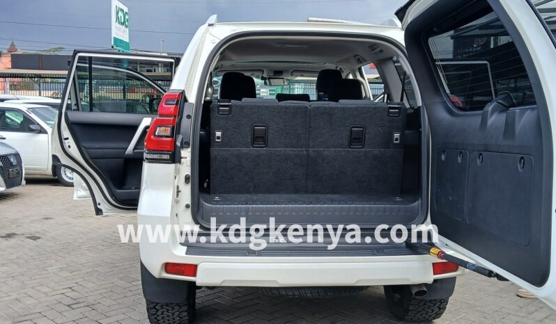 
								TOYOTA – LAND CRUISER PRADO (TX / 4WD / 7 SEATER) full									
