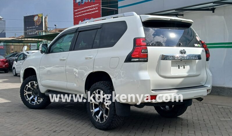 
								TOYOTA – LAND CRUISER PRADO (TX / 4WD / 7 SEATER) full									