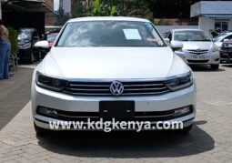 VOLKSWAGEN – PASSAT (TDI HIGHLINE)