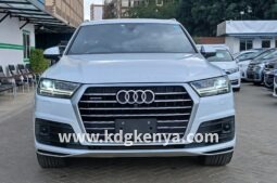 AUDI – Q7 (45 TFSI / QUATTRO / S-LINE PACKAGE / EX JAPAN)