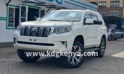 TOYOTA – LAND CRUISER PRADO (TX / 4WD / 7 SEATER)