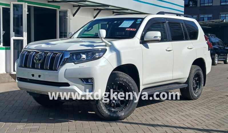 
								TOYOTA – LAND CRUISER PRADO (TX / 4WD / 7 SEATER) full									