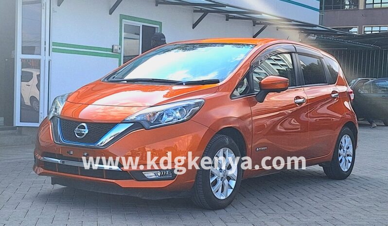 
NISSAN – NOTE (e-POWER Medalist) full									