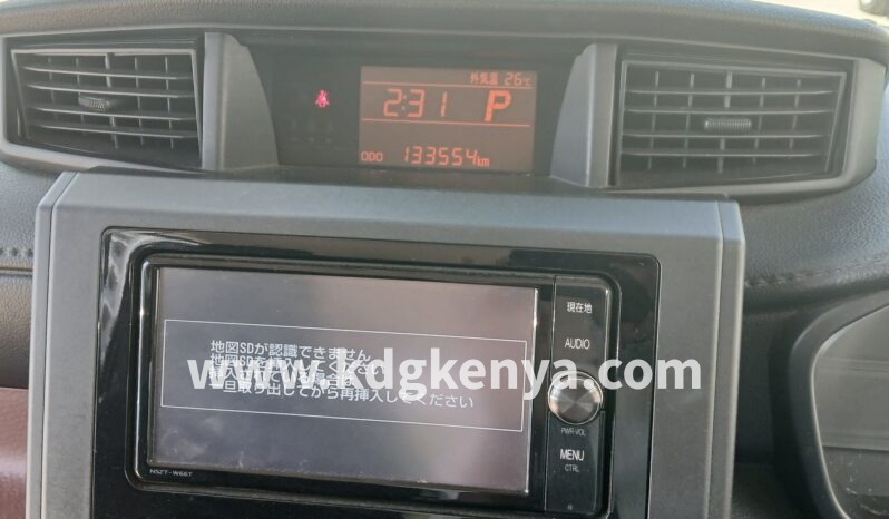 
								TOYOTA – ROOMY (X S) full									