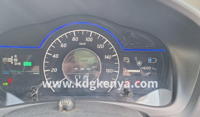 
NISSAN – NOTE (e-POWER Medalist) full									