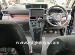 TOYOTA – TANK (XS)