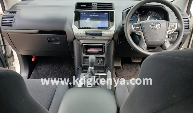
								TOYOTA – LAND CRUISER PRADO (TX / 4WD / 7 SEATER) full									