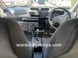 MAZDA – FAMILIA