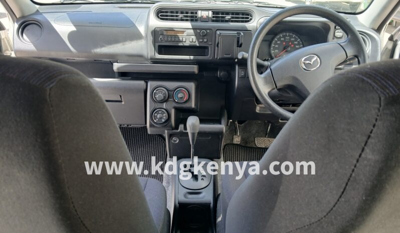 
								MAZDA – FAMILIA full									