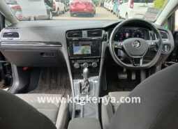 VOLKSWAGEN – GOLF (TSI HighLine Tech Edition)