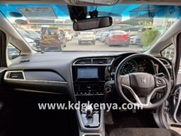 HONDA – SHUTTLE (HYBRID HONDA SENSING 4WD)