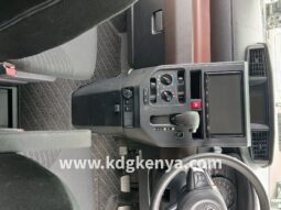 
										TOYOTA – TANK (XS) full									