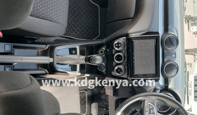 
								SUZUKI – SWIFT (XL) full									