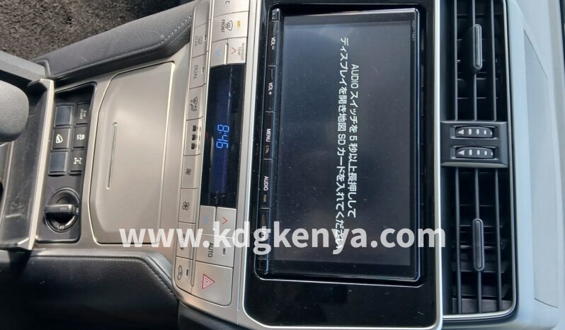 
								TOYOTA – LAND CRUISER PRADO (TX / 4WD / 7 SEATER) full									