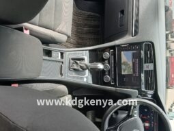 
										VOLKSWAGEN – GOLF (TSI HighLine Tech Edition) full									