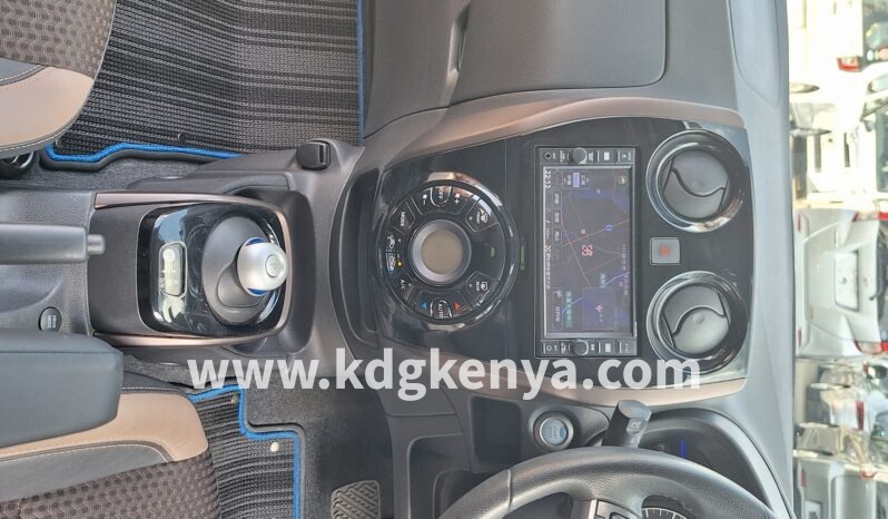 
NISSAN – NOTE (e-POWER Medalist) full									