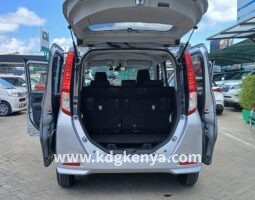 
TOYOTA – ROOMY (G-T) full									