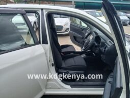 
										TOYOTA – COROLLA AXIO (1.5L – Hybrid) full									