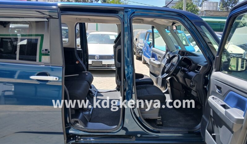 
								TOYOTA – ROOMY (Custom G-T) full									