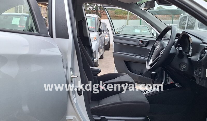 
								TOYOTA – COROLLA AXIO (1.5L / HYBRID) full									