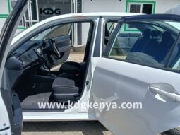 
										TOYOTA – COROLLA AXIO (1.5L Hybrid) full									