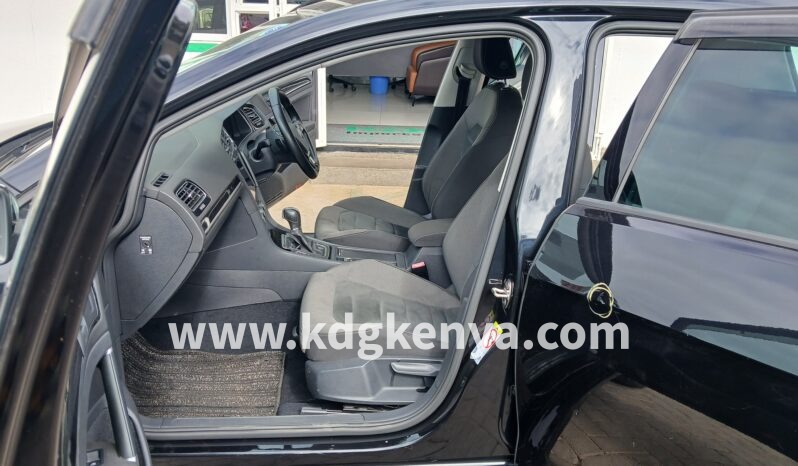 
								VOLKSWAGEN – GOLF (TSI HighLine Tech Edition) full									