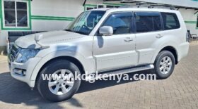 MITSUBISHI – PAJERO (FINAL EDITION / 4WD / 7 SEATER)