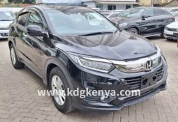 HONDA – VEZEL (X)